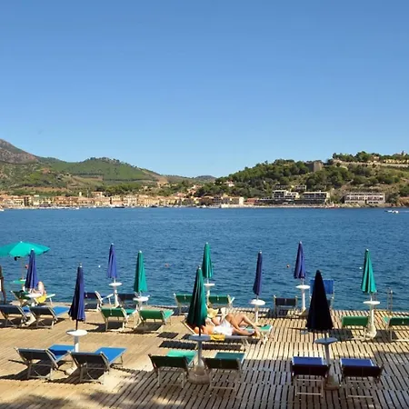 Jr Elba International 4*