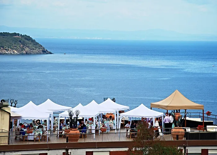 Jr Elba International Ξενοδοχείο 4*