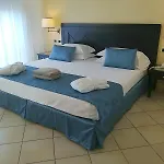 Jr Elba International 4*
