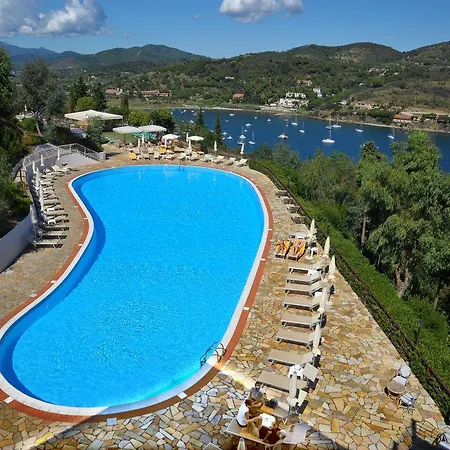 Jr Elba International 4*