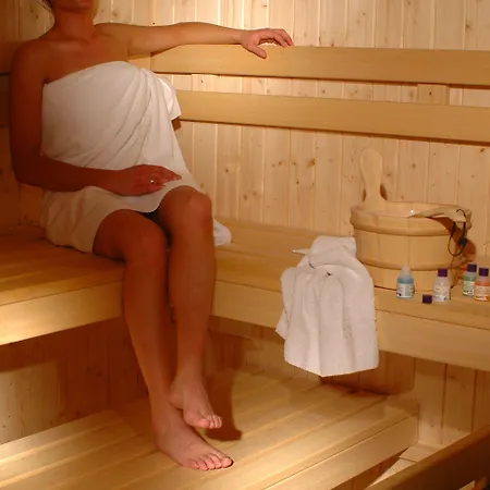 Jr Elba International Ξενοδοχείο