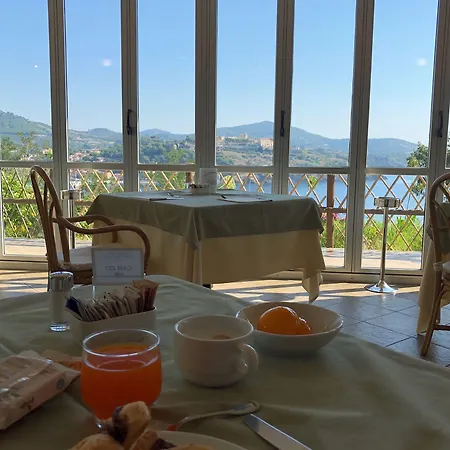 Hotel Jr Elba International 4*