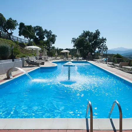Jr Elba International Hotel 4*