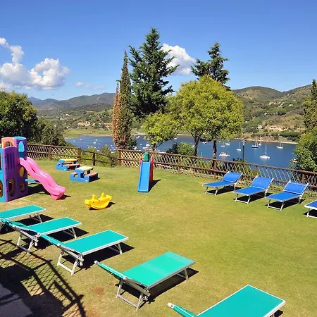 Jr Elba International Hotel