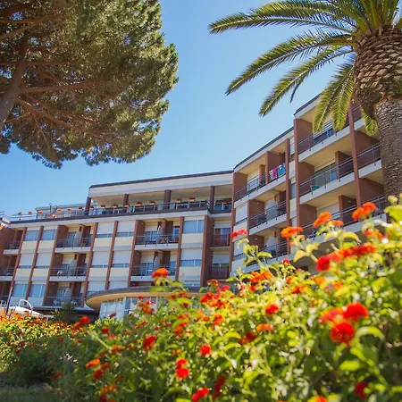 Th - Grand Elba International