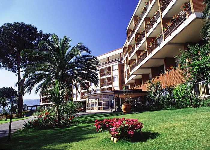 Otel Jr Elba International 4*
