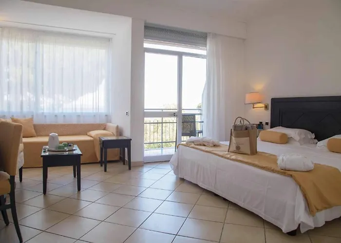 Otel Jr Elba International 4*