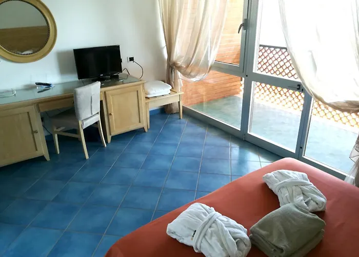 Jr Elba International 4*