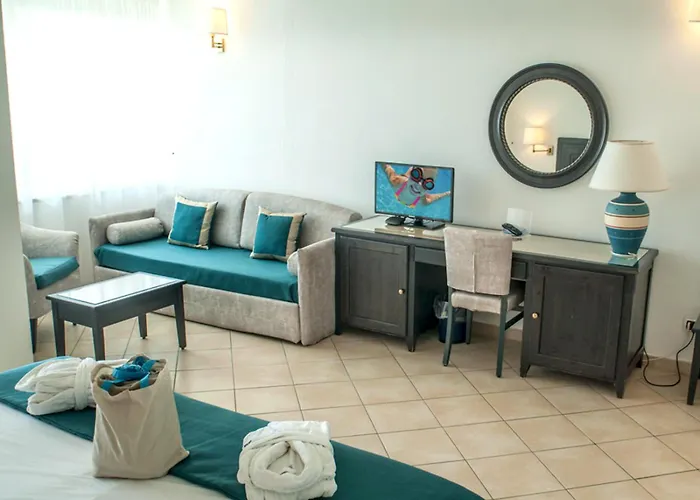 Otel Jr Elba International